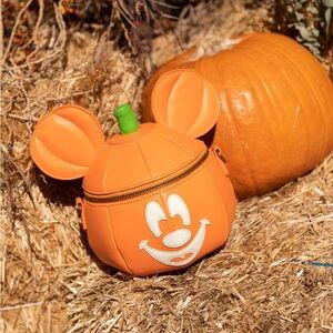 LOUNGEFLY DISNEY MICKEY-O-LANTERN CROSSBODY